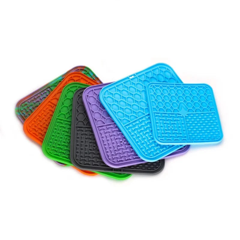Silicone Lick Pad for Dogs & Cats - photo 3
