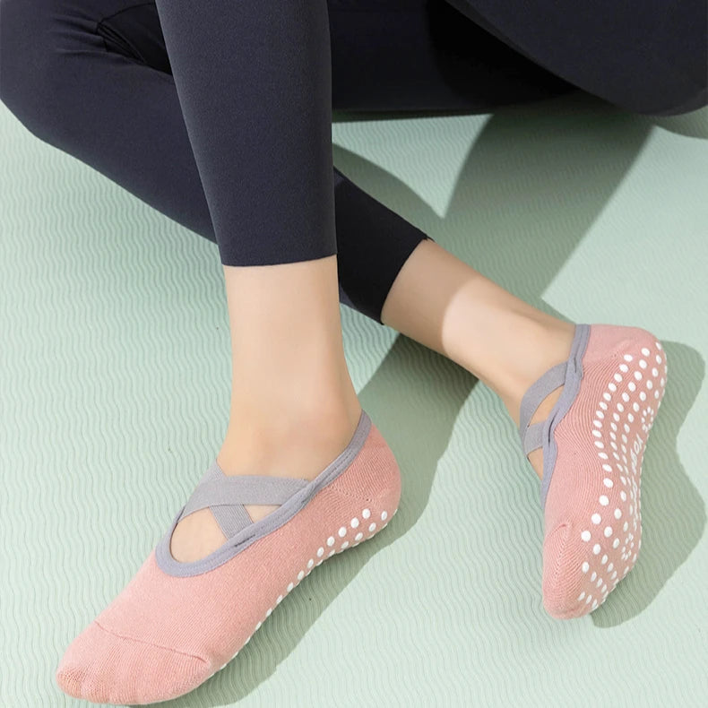 Non-Slip Pilates Grip Socks - photo 5