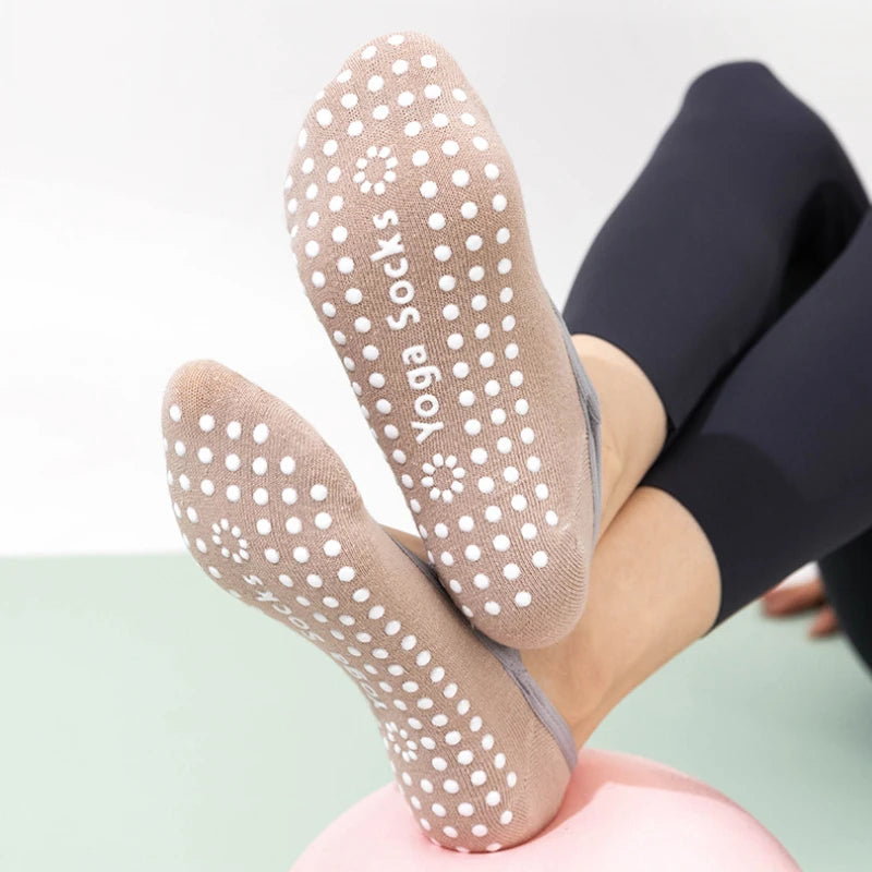 Non-Slip Pilates Grip Socks - photo 4
